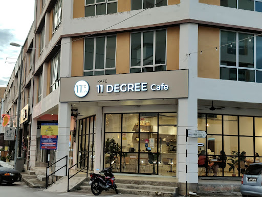 11゜Degree Cafe Segamat 11゜Degree Cafe Segamat
