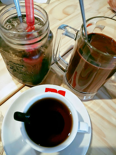 东甲咖啡店 Tangkak Kopitiam 东甲咖啡店 Tangkak Kopitiam