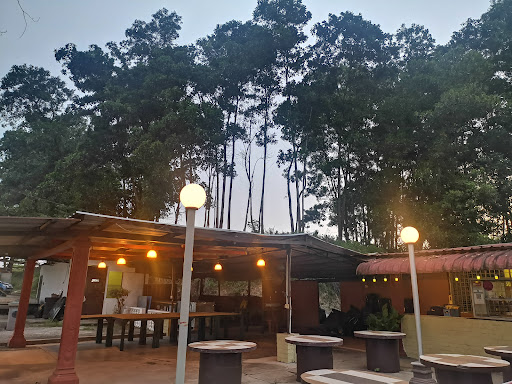 Tun Cafe