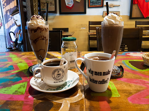 Calanthe Art Cafe