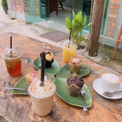 Ngopi Pantai Beachfront Coffeeshop Ngopi Pantai Beachfront Coffeeshop