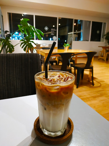 Kopi & Roti