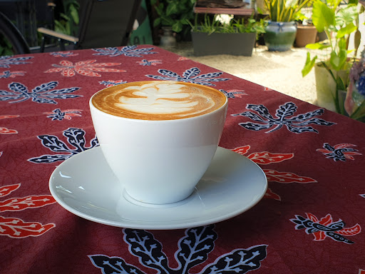 Kelembai Coffee Shop