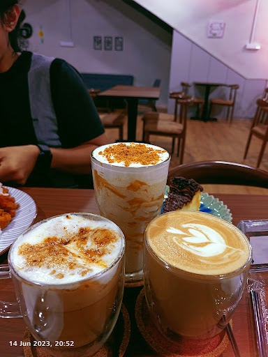 Six by Nik Coffee