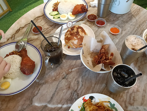 LokeYun Kopitiam【家樂園咖啡店】