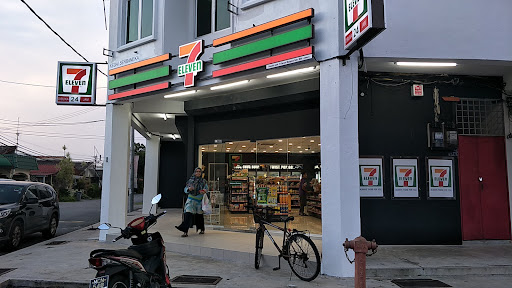 7CAFé by 7-Eleven Taman Sayang Selasih (#2657)