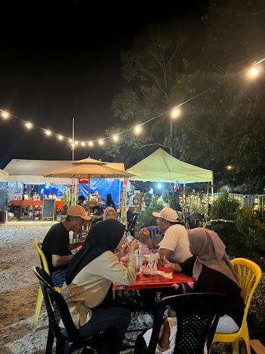 kuntom klasik cafe
