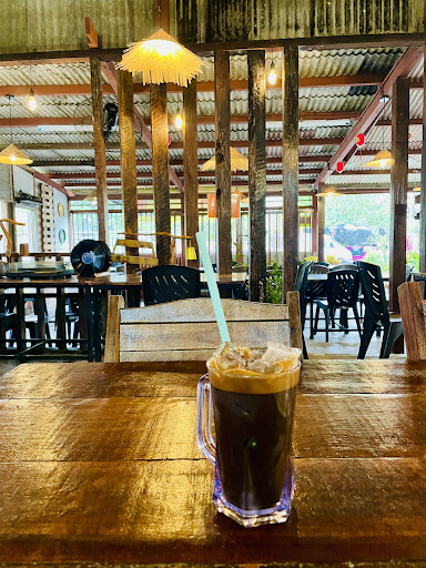 河边小食馆 Riverside Kopitiam