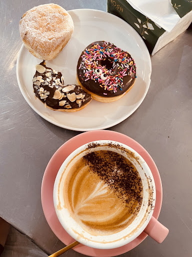 ZEZALANDs' Doughnut & Coffee Shop
