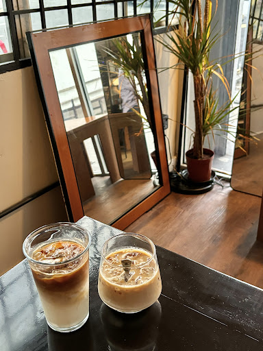 TIGATUJUH COFFEE