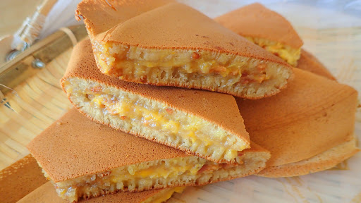 Kulaan Apam Balik