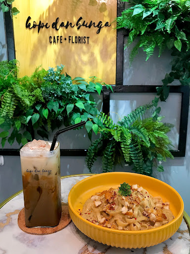 Kopi dan Bunga