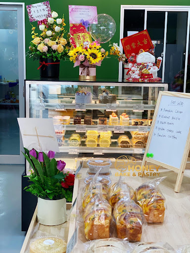 Honey Bake & Pastry • Mentakab