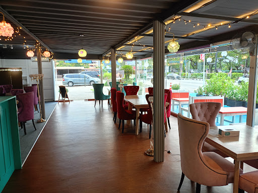 Wave Restaurant & Café Wave Restaurant & Café