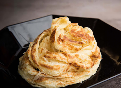 A.K. CAPATI & ROTI CANAI