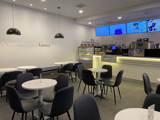 ZUS Coffee - Straits City, Penang