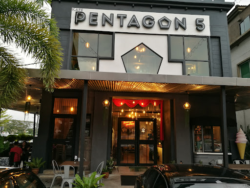 Pentagon 5 Studio Pentagon 5 Studio