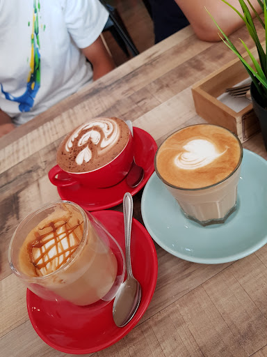 Mr. Gee Bakery & Cafe