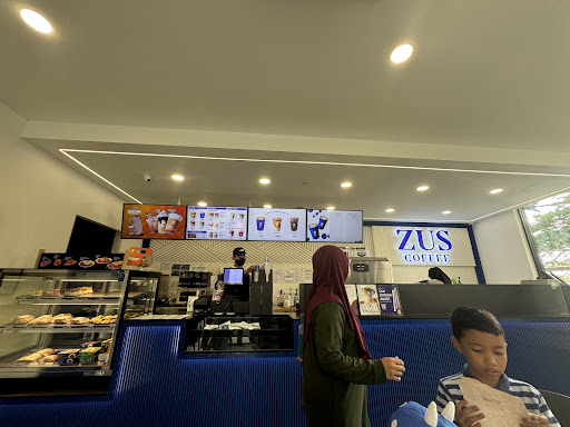 ZUS Coffee - Silverlakes Village Outlet