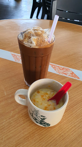 Happy Corner Coffee Shop