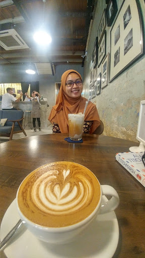 De Cafe & Rest House