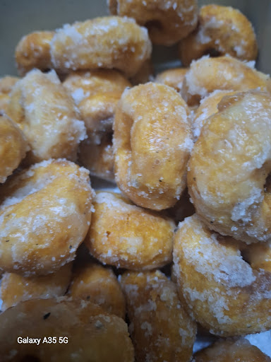 GERAI NASI LEMAK DAUN PISANG CIK FIDA