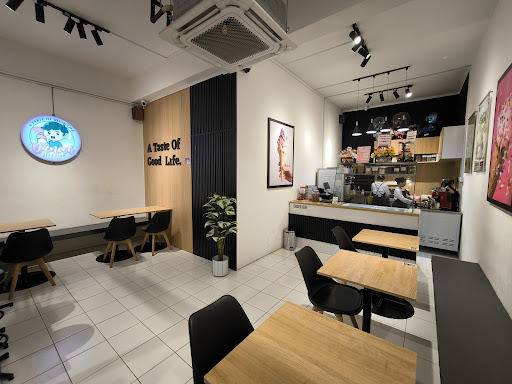 DANISH ICE CREAM CAFE