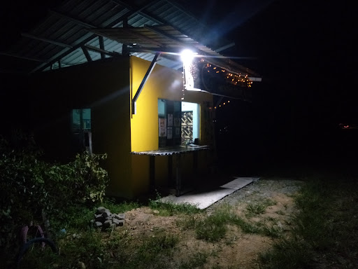 Moonlight cafe
