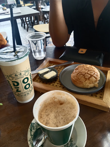 DOJO NANYANG KOPI HOUSE (Singgahmata Point)