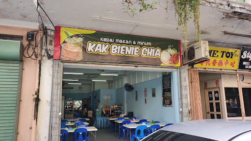 KAK BIENIE CHIA