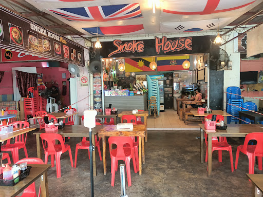 SMOKE HOUSE SMOKE HOUSE