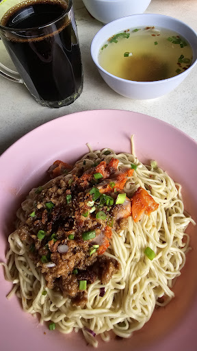 New Wan Wan Cafe (新旺旺茶室)