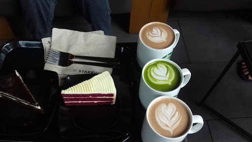 Starbucks Sibu Pedada