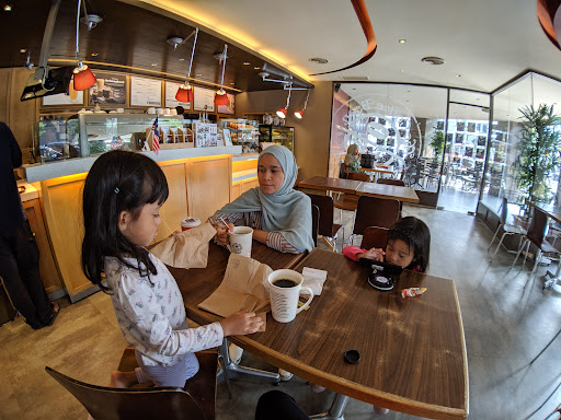 The Coffee Bean & Tea Leaf Ampang Point