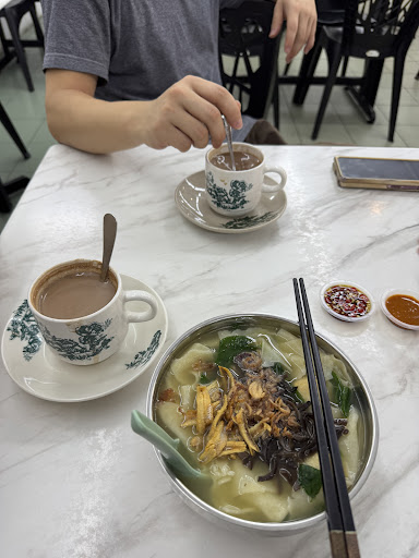 HUP FATT CAFE SINCE 1956 合发冰室