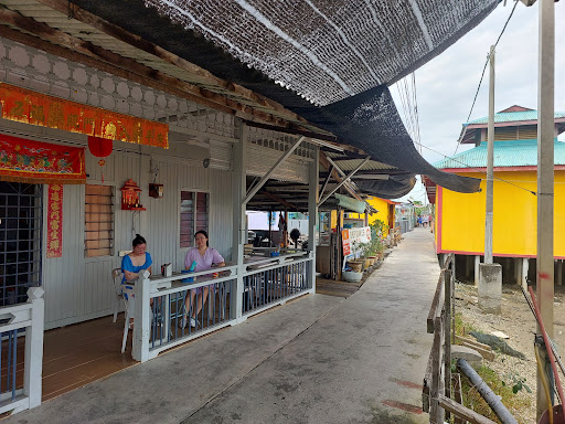 Auntie Chin's Mee House