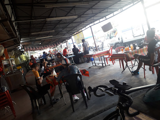 Roti Leleh Batu Arang