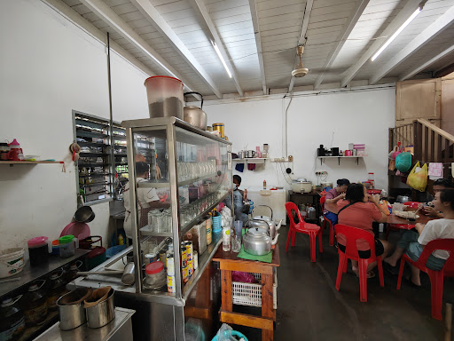 Lala Kopitiam 娜娜茶餐室