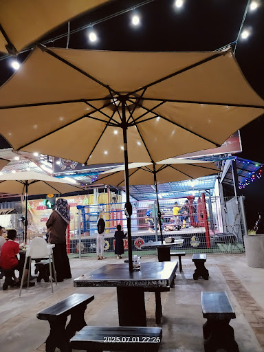 API7 MUAYTHAI CAFE