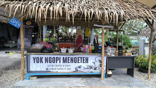 LAMAN SANTAI LAMAN SANTAI