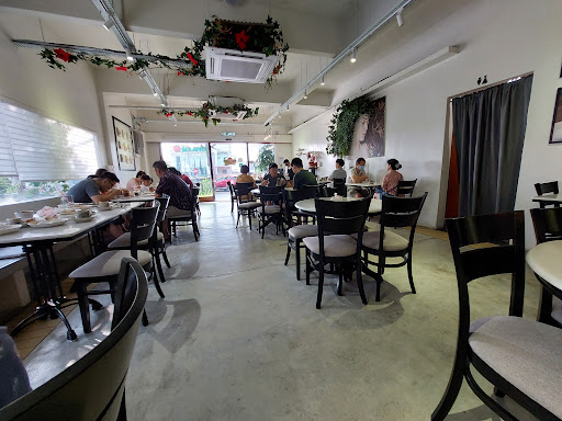 Eastern Kopitiam by Kim Eng Kitchen (653971-U) Muslim Friendly