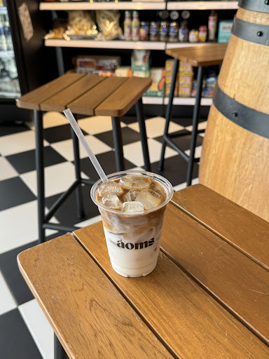 áoms coffee