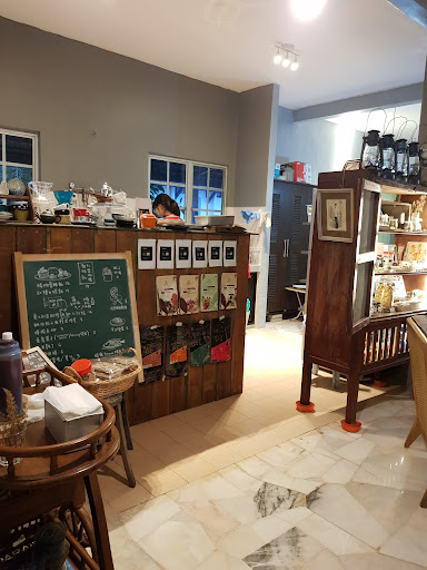 福州美味 · 健康蔬食 · 無毒菜園 -- 小百姓事務所 REQUELstore