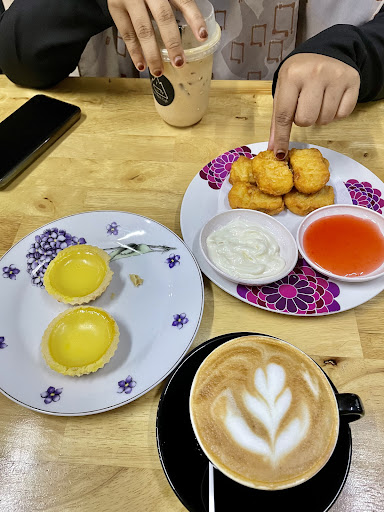BLACK HILL CAFE