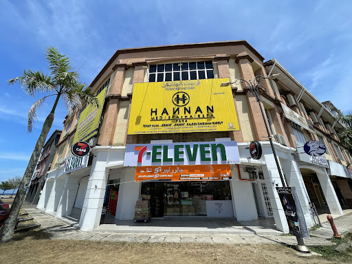 7CAFé by 7-Eleven Pusat Niaga Paka (#896)