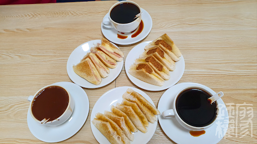 三层半 Three And A Half